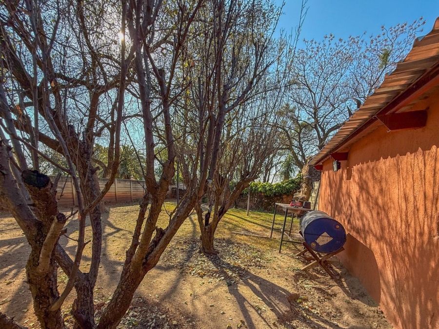4 Bedroom Property for Sale in De Kroon A H North West